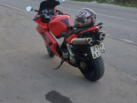 2002 Honda VFR 800, красный, 550000 рублей, вид 2