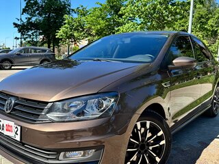 2019 Volkswagen Polo V Рестайлинг, коричневый, 1520000 рублей, вид 1