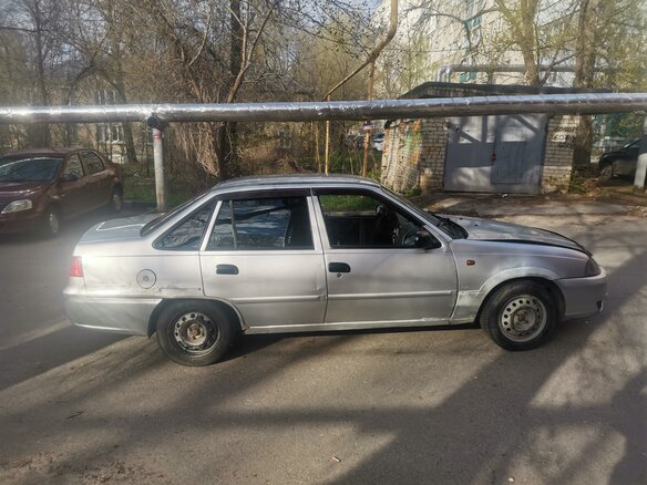 2012 Daewoo Nexia I Рестайлинг, серебристый, 140000 рублей - вид 1