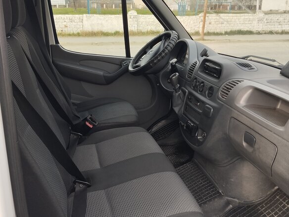 2014 Mercedes-Benz Sprinter Classic, белый, 1800000 рублей - вид 4