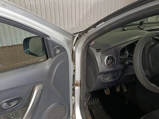 2015 Renault Logan II, серебристый, 505000 рублей, вид 5
