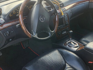 2002 Mercedes-Benz S-Класс 320 IV (W220), серебристый, 845000 рублей, вид 3