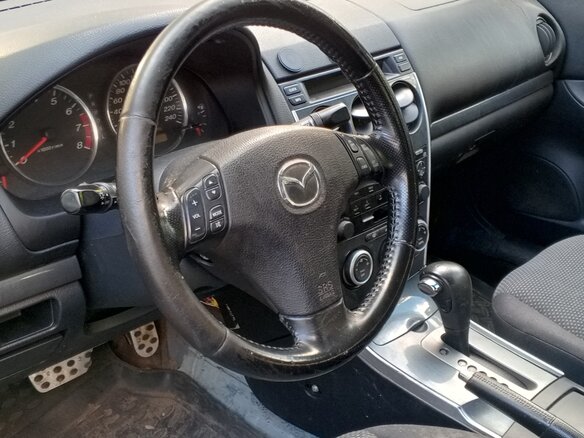 2006 Mazda 6 I (GG) Рестайлинг, чёрный, 120000 рублей - вид 3