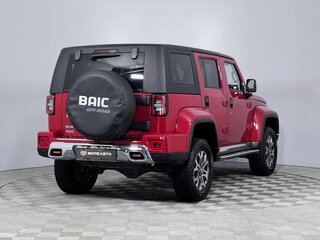 2023 BAIC BJ40 I Рестайлинг, красный, 2920000 рублей, вид 5