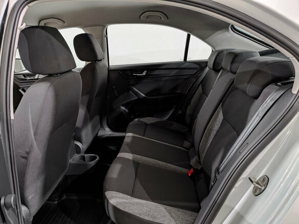 2021 Skoda Rapid II, белый, 1220000 рублей - вид 17