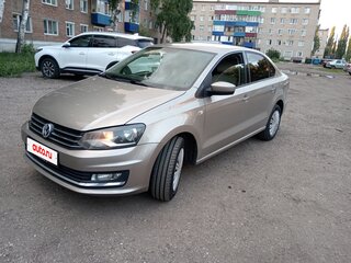 2015 Volkswagen Polo V Рестайлинг, бежевый, 1050000 рублей, вид 1