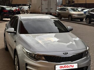 2017 Kia Optima IV, серебристый, 1590000 рублей, вид 1