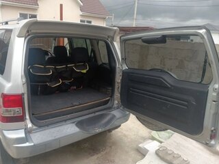2000 Mitsubishi Pajero iO, серый, 390000 рублей, вид 5