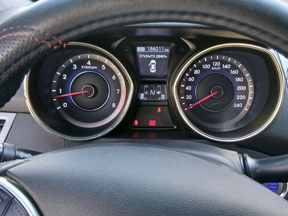 2011 Hyundai Elantra V (MD), чёрный, 680000 рублей - вид 11