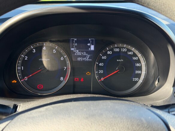 2016 Hyundai Solaris I Рестайлинг, серый, 590000 рублей - вид 8