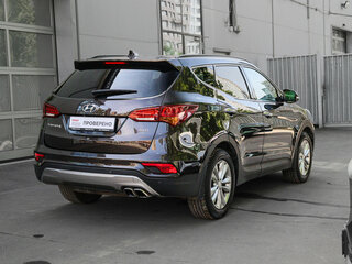 2016 Hyundai Santa Fe III Рестайлинг, коричневый, 1900000 рублей, вид 4