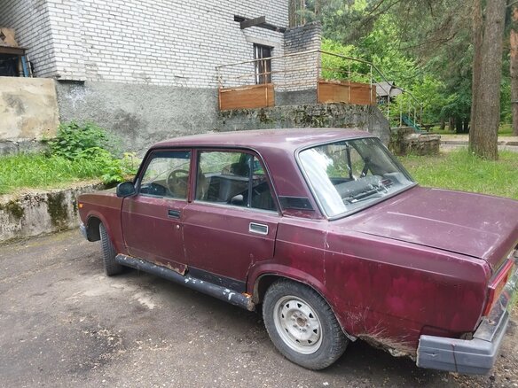 2008 Lada (ВАЗ) 2107, пурпурный, 60000 рублей - вид 2