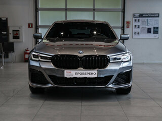 2022 BMW 5 серии 530e xDrive VII (G30/G31/G38) Рестайлинг, серый, 5100000 рублей, вид 2