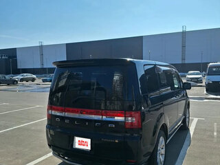 2010 Mitsubishi Delica D:5 I, чёрный, 1700000 рублей, вид 3