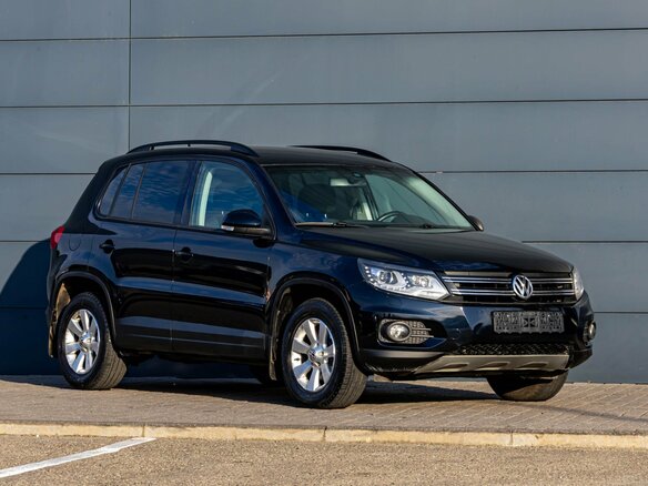 2012 Volkswagen Tiguan I Рестайлинг, чёрный, 1295000 рублей - вид 8