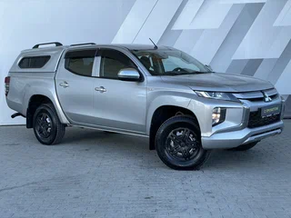 2021 Mitsubishi L200 V Рестайлинг, серый, 2338000 рублей, вид 3