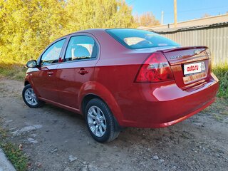2011 Chevrolet Aveo I Рестайлинг, пурпурный, 444000 рублей, вид 3