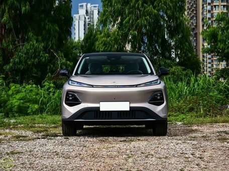 2026 Changan Qiyuan Q05 40.3 kWh II, серебристый, 2490000 рублей, вид 4