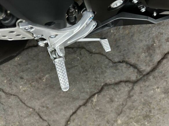 2023 Honda CBR 600RR, чёрный, 1320000 рублей - вид 21