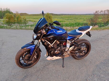 2015 Yamaha MT-07 (FZ-07), синий, 580000 рублей, вид 1