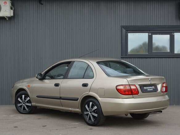 2004 Nissan Almera II (N16) Рестайлинг, золотистый - вид 3
