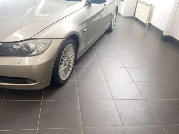 2007 BMW 3 серии 318i V (E90/E91/E92/E93), серый, 650000 рублей - вид 1