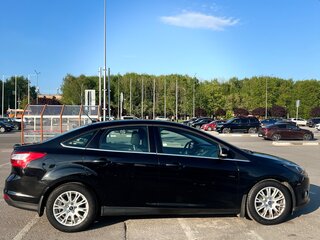 2013 Ford Focus III, чёрный, 1100000 рублей, вид 4
