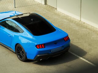 2023 Ford Mustang VII, голубой, 3000000 рублей, вид 4