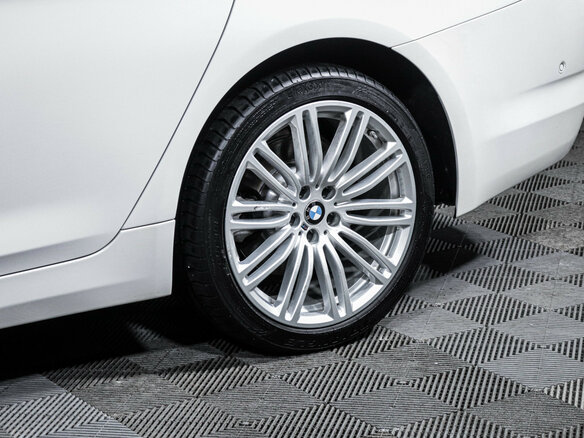 2020 BMW 5 серии 520d xDrive VII (G30/G31/G38), белый - вид 14
