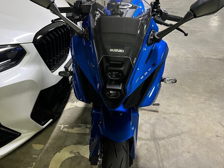 2023 Suzuki GSX-8R, синий, 910000 рублей, вид 3
