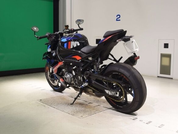 2024 BMW M 1000 R, чёрный, 2185000 рублей - вид 5