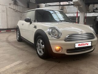 2009 Mini Hatch One II (R56), белый, 690000 рублей, вид 1