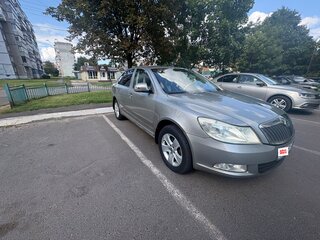 2011 Skoda Octavia II (A5) Рестайлинг, серый, 680000 рублей, вид 3