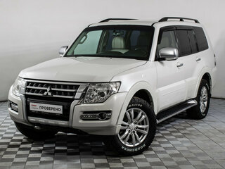 2017 Mitsubishi Pajero IV Рестайлинг 2, белый, 2650000 рублей, вид 1