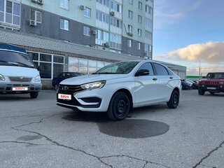 2024 Lada (ВАЗ) Vesta I Рестайлинг (NG), белый, 1320000 рублей, вид 1