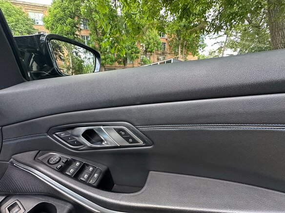 2019 BMW 3 серии 320d xDrive VII (G2x), серый, 3000000 рублей - вид 13