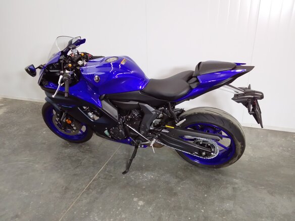 2023 Yamaha YZF-R7, синий, 849000 рублей - вид 5