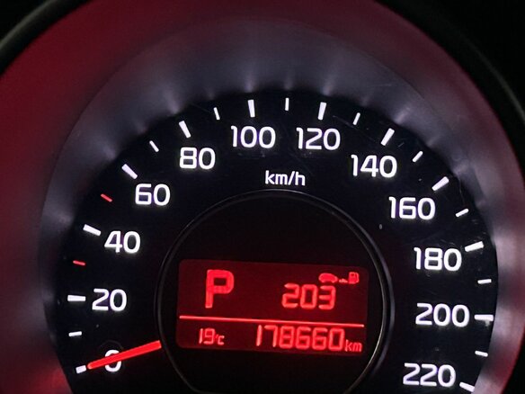 2015 Kia Soul II, белый - вид 17
