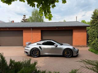 2024 Porsche 911 Turbo S VIII (992), серебристый, 26000000 рублей, вид 4