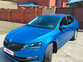 2018 Skoda Octavia III (A7) Рестайлинг, синий, 2450000 рублей, вид 3