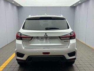2022 Mitsubishi ASX I Рестайлинг 3, белый, 1680000 рублей, вид 5