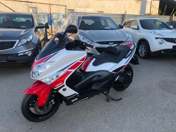 2011 Yamaha TMAX, белый, 850000 рублей - вид 6