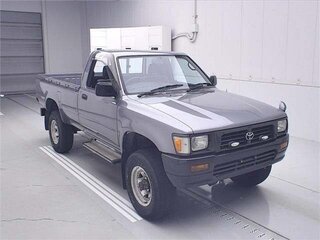 1995 Toyota Hilux V, серебристый, 1100404 рублей, вид 1