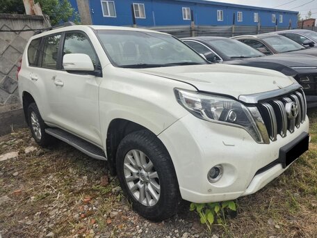2013 Toyota Land Cruiser Prado 150 Series, белый, 2300000 рублей, вид 2