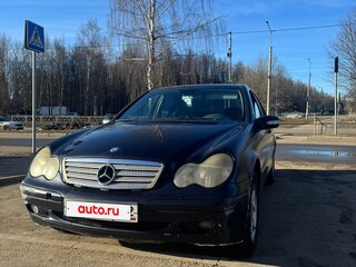 2001 Mercedes-Benz C-Класс 180 II (W203), синий, 370000 рублей, вид 1