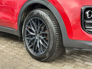 2017 Kia Sportage IV, красный, 1759000 рублей, вид 5