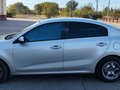 2018 Kia Rio IV, бежевый - вид 5