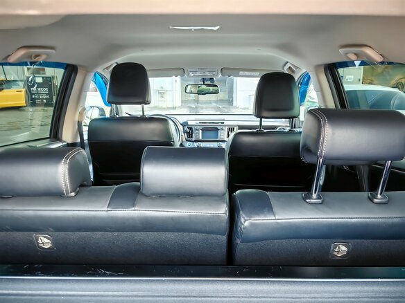 2013 Toyota RAV4 IV (XA40), чёрный, 2000000 рублей - вид 12