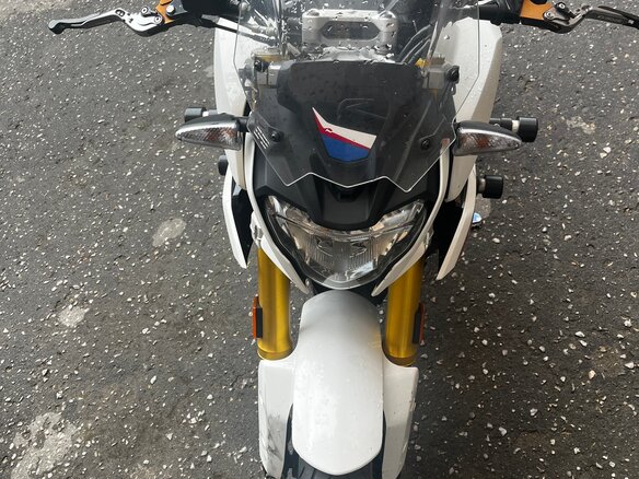 2017 BMW G 310 R, белый, 329000 рублей - вид 6