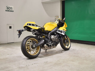 2026 Yamaha XSR900, золотистый, 1200000 рублей, вид 5